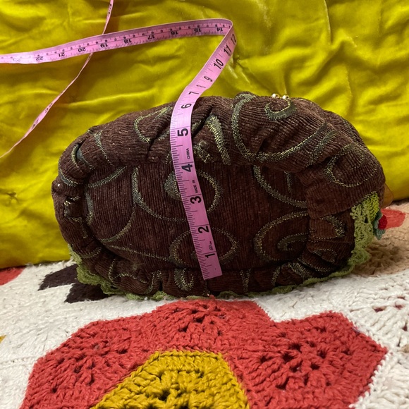 ❤️GIFTED❤️ Vintage Tapestry Victorian Lace Embellished Hand Bag Purse Carpet - Picture 11 of 11